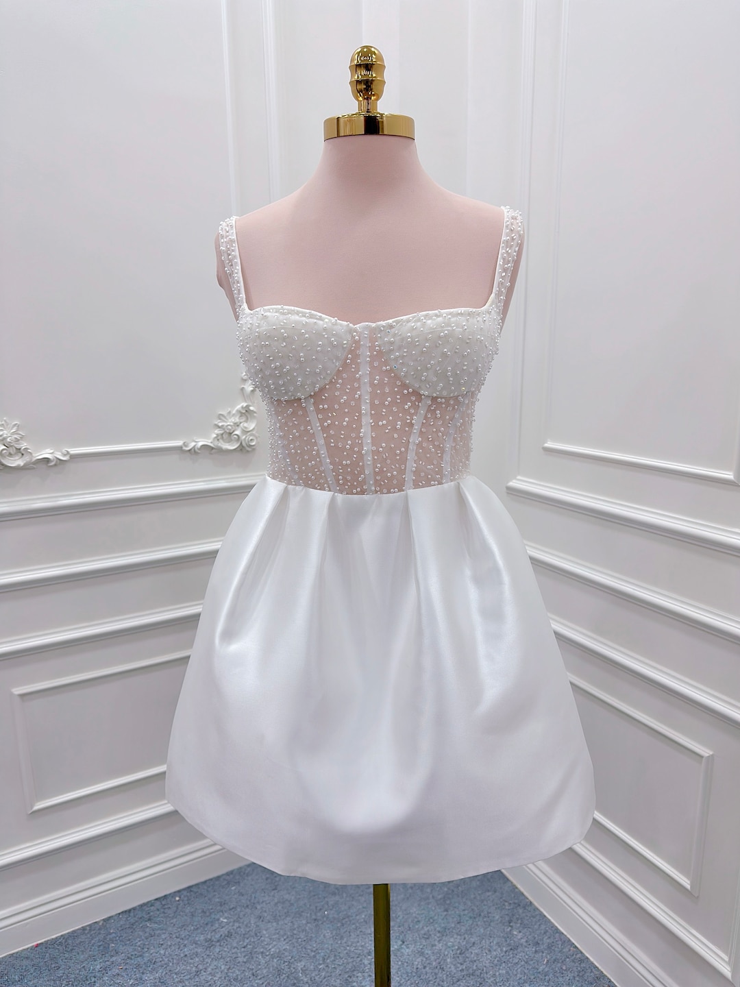 Elegant Corset Short Wedding Dress for Timeless Bride Style