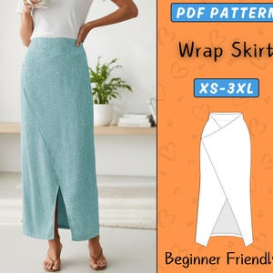 Puede incluir: Una falda envolvente azul claro con una abertura frontal. La falda es larga y parece estar hecha de una tela suave y texturizada. La imagen también incluye un diagrama de la falda y el texto "PDF Pattern Wrap Skirt XS-3XL Beginner Friendly."