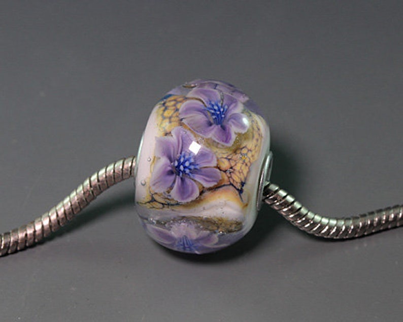 Lampwork focal glass flower Bead by Ikuyo SRA