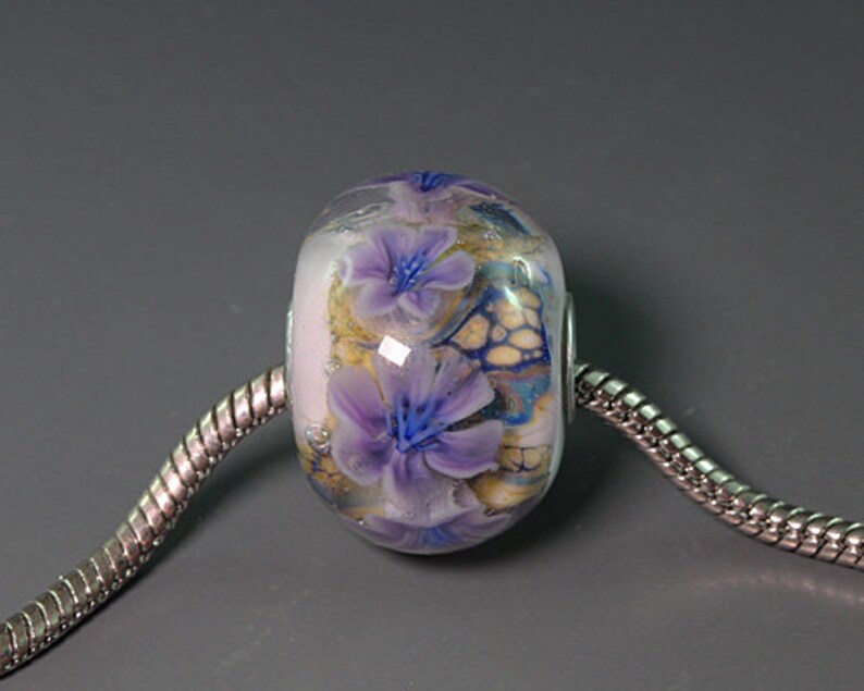 Lampwork focal glass flower Bead by Ikuyo SRA