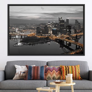 Arte de parede com horizonte de Pittsburgh – Tela urbana preta e branca com luzes douradas – Decoração urbana moderna
