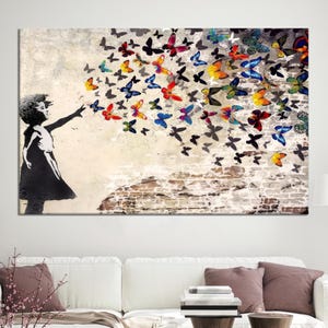 Lienzo con mariposas, arte de chica mariposa, póster de grafiti, lienzo artístico de chica con mariposa de Banksy, arte de pared en lienzo, regalos para damas de honor.
