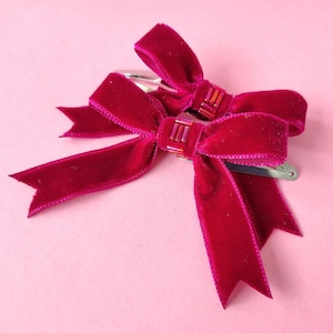 Burgundy Hair Bows, Bow Hair Clips, Girls Hair Bows, Hair Bow Gift, Handmade Hair Bows, Burgundy Hair Clips, Clip on Bows, Beads or Plain