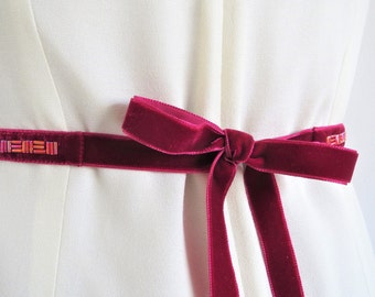 Berry Velvet Sash, Handmade Bridal, Bride Belt, Belt for Wedding, Burgundy Wedding, Wedding Sash, Beaded or Plain Ribbon, Ribbon Sash