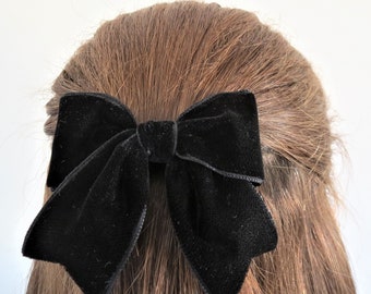 Petit nœud papillon noir pour cheveux, barrette nœud papillon, barrette nœud papillon faite main, nœud papillon pour enfant, barrette nœud papillon en velours, nœud papillon pour fille, jolie barrette nœud papillon, nœud papillon classique