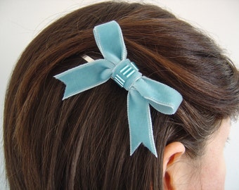 Aqua Velvet Bow Hair Clips, Flower Girl Bows, Girls Hair Bows, Light Blue Bows, Bridesmaid Hair Clips, Ribbon Bow Barrettes, Beaded or Plain