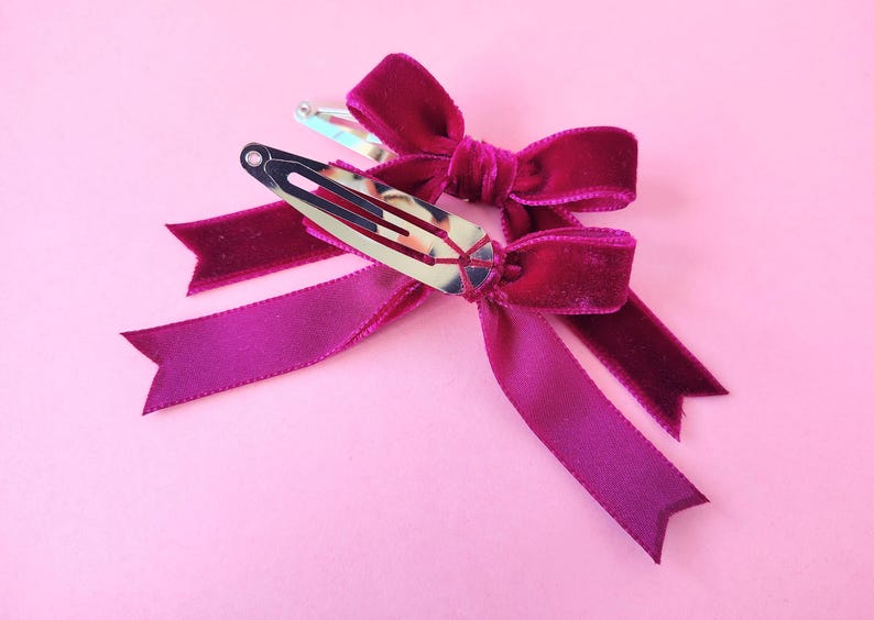 Burgundy Hair Bows, Bow Hair Clips, Girls Hair Bows, Hair Bow Gift, Handmade Hair Bows, Burgundy Hair Clips, Clip on Bows, Beads or Plain