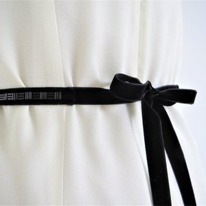 Black Beaded Sash Belt, Wedding Belt, Bridal Belt, Velvet Ribbon, Wedding Accessories, Black Belt, Beaded Belt, Bridesmaid Sash, Ribbon Sash