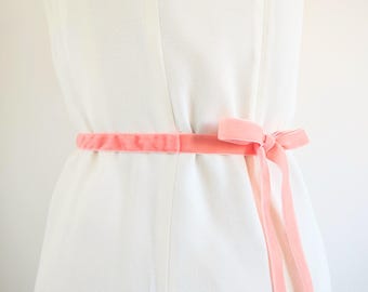 Cinturón de terciopelo color melocotón, hecho a mano para novias, fajín de boda, cinturón de novia, cinta de terciopelo lisa, cinturón de dama de honor, cinturón de cinta, fajín de dama de honor para adultos