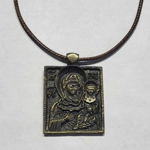Orthodox Theotokos pendant and necklace