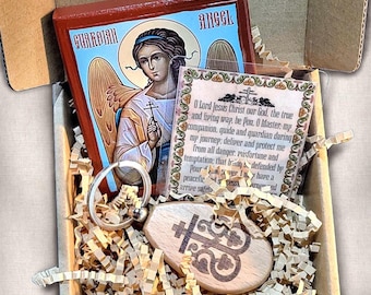 Orthodox Traveler Gift Set | Car Icon, Save & Protect Keychain, Prayer Card (Gift Box)
