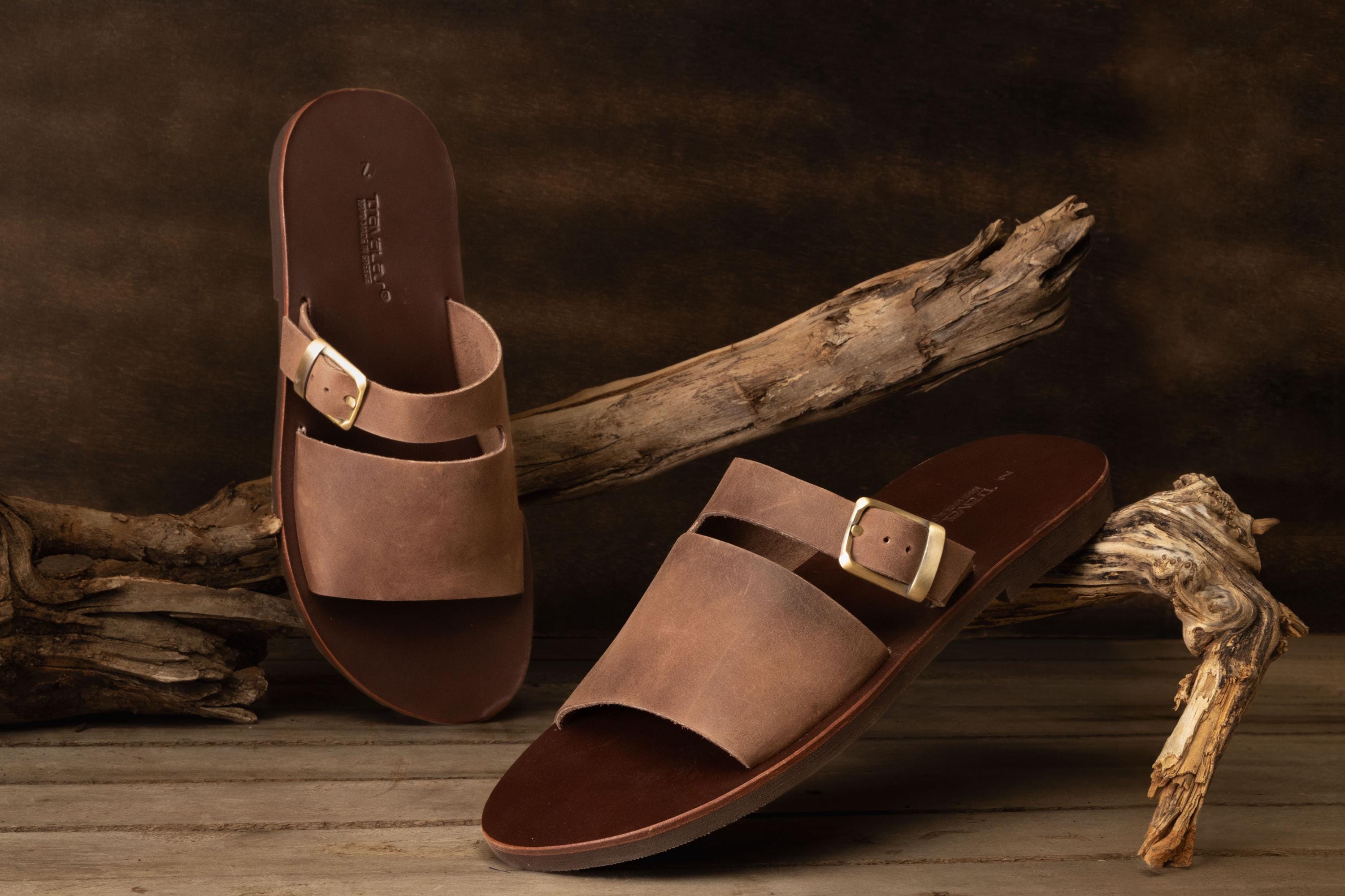 Handcrafted Brown Leather Men’s Slide Sandals with Buckle Straps Mens Cognac Brown Real Leather Handmade Sandals Mexican  main image 2