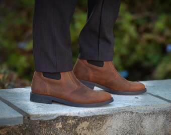 Botas Chelsea de couro de flor integral feitas à mão: marrom rústico, personalizáveis