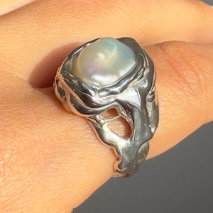 Baroque Pearl Silver Ring, Big Rustic Melted Ring, Molten Chunky Jewelry, Natural Pearl Statement Ring