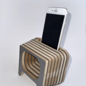 Ustaagac Phone Holder Stand Acoustic Sound Amplifier Gramophone