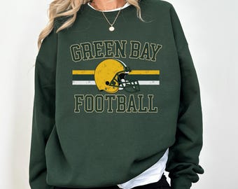 Retro Green Bay Football T-Shirt: Distressed Game Day Crewneck