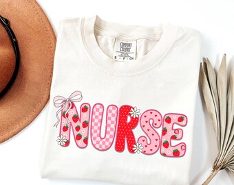 NURSE Strawberry Comfort Colors Tee, Cute Nurse Gift Shirts, Coquette Nurse Sweatshirt, Daisy Healthcare Worker Tee