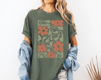 Comfort Colors® Distressed Wildflower Comfort Colors T-Shirt: Retro Boho Floral Tee