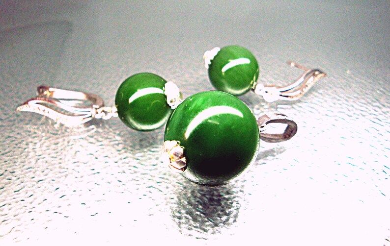 Authentic green Nephrite Jade Siberian Cat/'s Eye Nephrite Jade Earrings Pendant set High Quality Cats Eye nephrite jade from Siberia