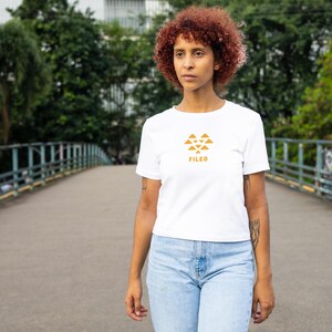 Basic T-shirt met kleine print