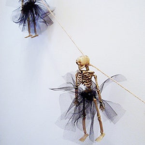 PDF How To Instructions: DIY Dressed Skeleton Garland Banner, Halloween Decoration, Skeleton Tutu, Goth Wedding, No Sew, Miss Otis Regrets image 1