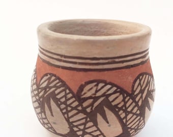 Tiny Hopi Pot by Iva Namingha