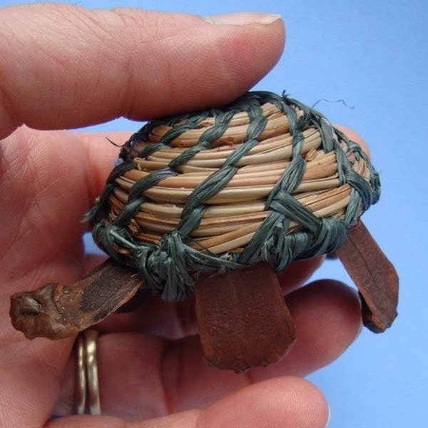 Green Pine Needle and Pine Cone Turtle