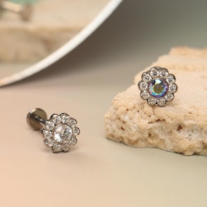 Beautiful flower shape lip studs blue CZ titanium 16G 18G tragus ear studs cartilage piercing Monroe piercing