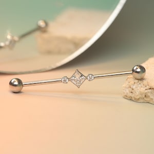 Titanium Female Threaded Industrial CZ Piercing Barbell 14G Cute CZ Industrial Jewelry Earrings 38mm