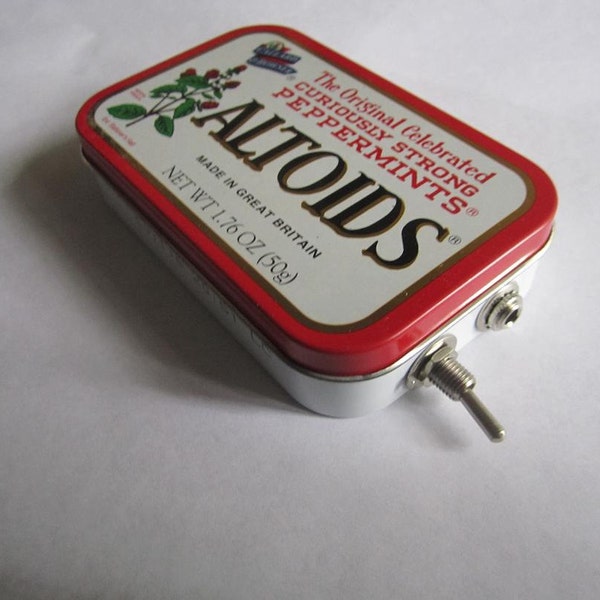 Mint Tin Pocket MP3 Amp, With Speaker, Stereo Mixed, 10X Gain (Peppermint Altoids)