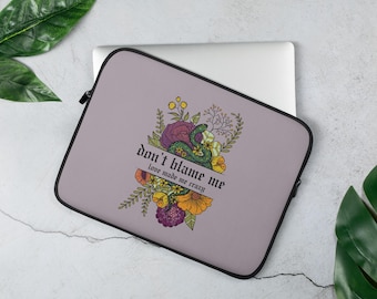 Don't Blame Me - TS Laptop Sleeve - Padded & Water Resistant