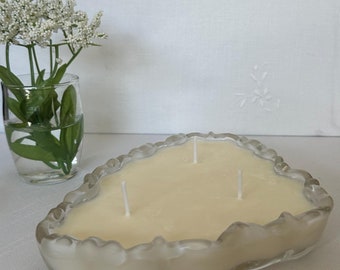 Vela con forma de cuenco de baratijas vintage