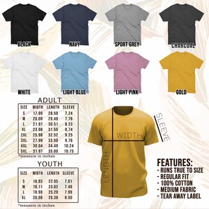 Op de afbeelding: Afbeelding van T-shirts in verschillende kleuren: zwart, marineblauw, sportgrijs, houtskool, wit, lichtblauw, lichtroze en goud. Maattabellen voor volwassenen en jeugd zijn inbegrepen, met kenmerken zoals een goede pasvorm en 100% katoen.
