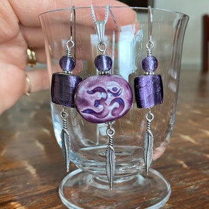 Ceramic Glass Om Aum Pendant Earrings Set with Feathers