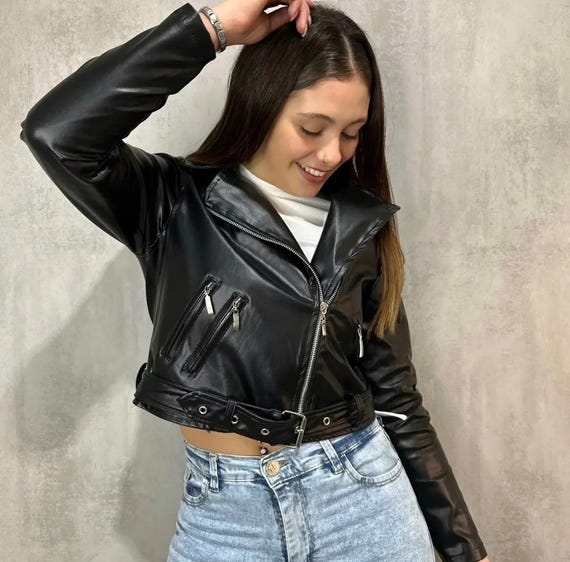 thumbnail image 2 of Designer Stylish Quilted Wear Lambskin Real Leather Biker Jacket For Women UW26 2 of 14