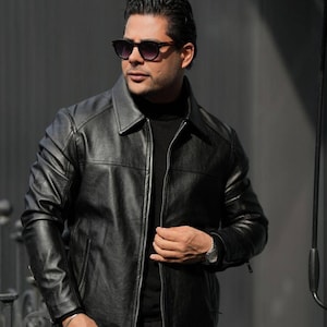 Blouson en cuir noir tendance vintage pour homme Blouson aviateur classique vintage pour homme Vêtements d'extérieur de moto vintage élégants Blousons en cuir souple faits main
