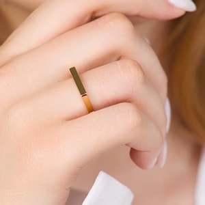 18K 14K 18K Dainty Bar Signet Ring, Solid Gold Signet Ring, Thin Signet ring, Personalized Chevalier ring Custom signet Pinky Stacking ring