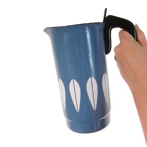 Vintage Cathrineholm Lotus Emaille Krug - Blau und Weiß Skandinavisches Mid Century Mod Design - Kaffeekanne Perkolator Ohne Mechanik