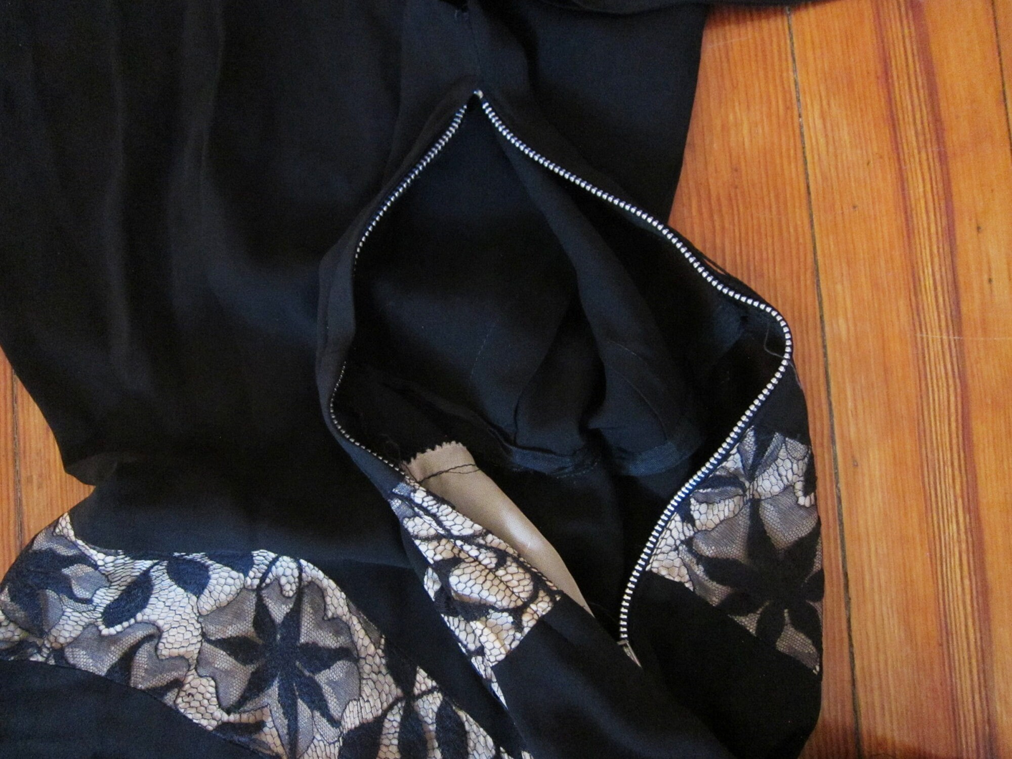 Vintage 1940s Evening Dress Black Velvet and Lace Gown | Etsy
