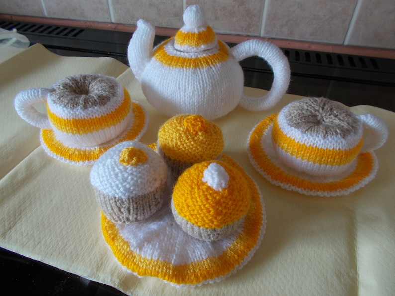 knitted play tea set , Tea for two, Tea party, Play food image 1