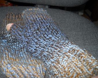 ladies fawn  blue tweed fingerless gloves