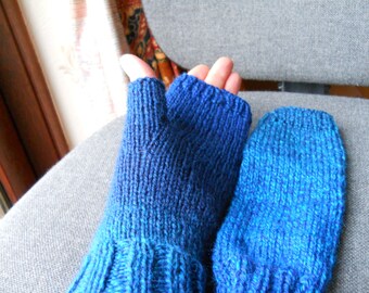 shades of blue gloves./ blue tweed fingerless gloves./ ladies blue gloves