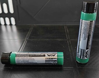 Nanoparticulate Yautja Hemoplasm - Predator blood - Cosplay prop inspired by predator universe