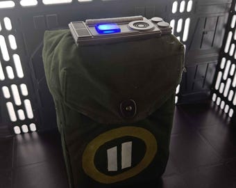 Rebel SpecForces Utility Pouch With blue LED – Rogue One Inspired Prop