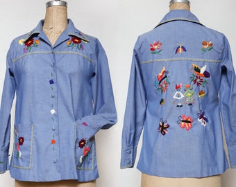 SALE 1960s Embroidered Button Down Shirt