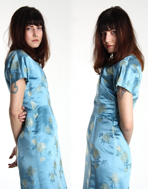 1960s Satin Dress Asian Wiggle in Blue - image 5