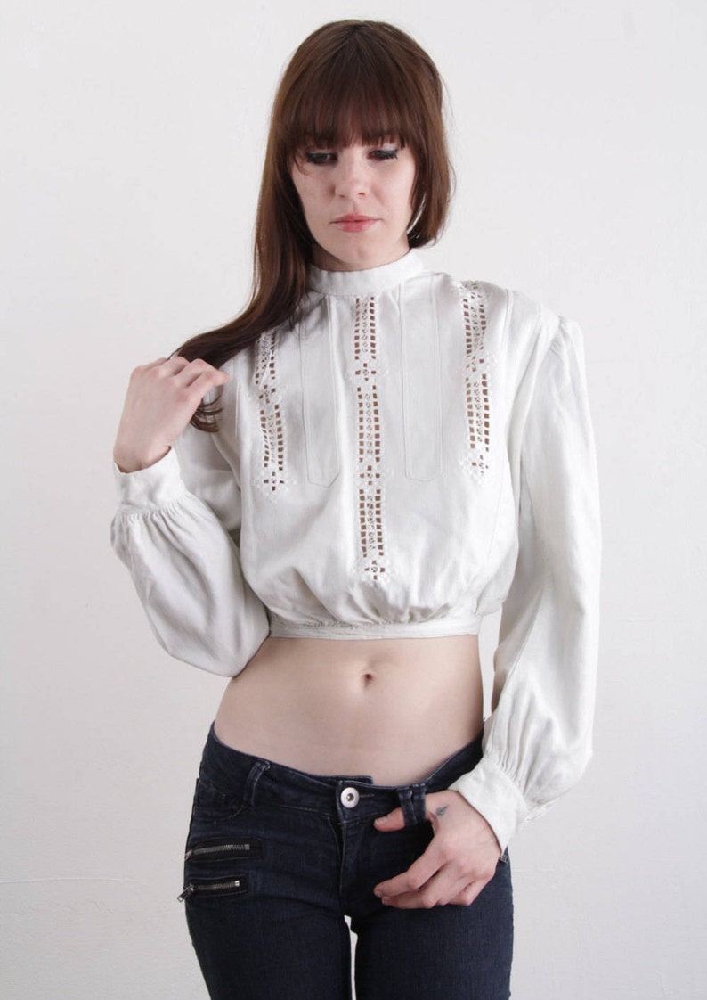 Cut Outs XS Victorian Blouse Puff Sleeve