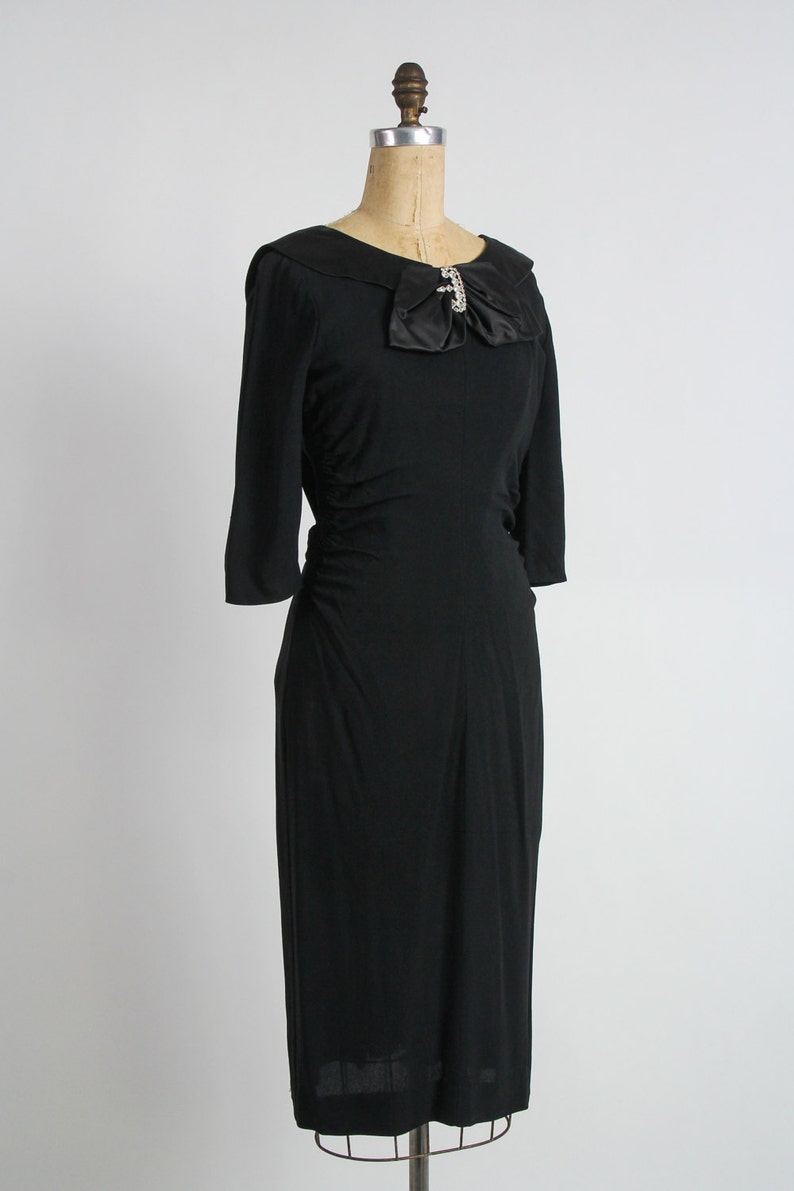 1950s Black Dress Faux Diamond /& Satin Panel