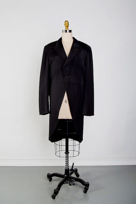 Vintage Tuxedo Coat . Evening Coat Size Medium - image 1