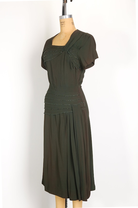 1940s Green Shimmer Dress - image 2